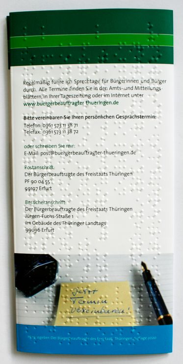 Flyer Rückseite mit Brailleprägung