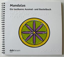 Ringbuch "Mandalas", ein tastbares Ausmal- und Bastelbuch (mit einem Mandala)